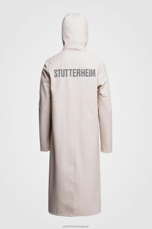 Stutterheim mujer chubasquero largo estampado Stockholm N80T185 ropa arena clara