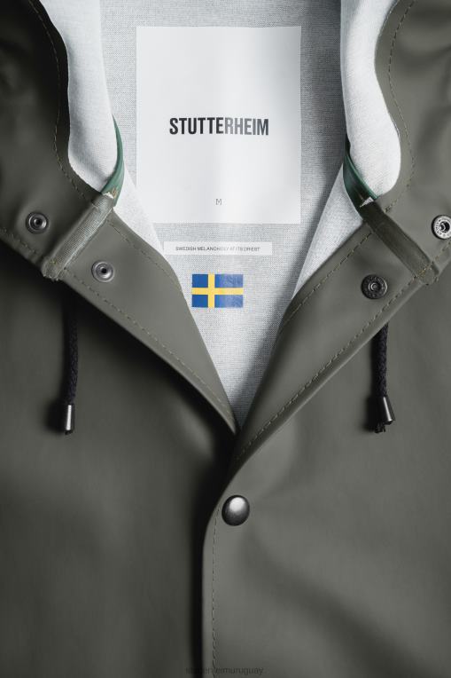 Stutterheim mujer chubasquero largo estampado Stockholm N80T42 ropa verde
